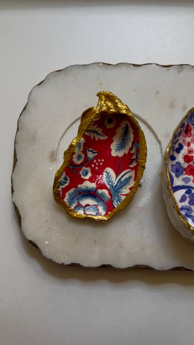 Red White Blue Paisley Oyster Shell Jewelry Dish