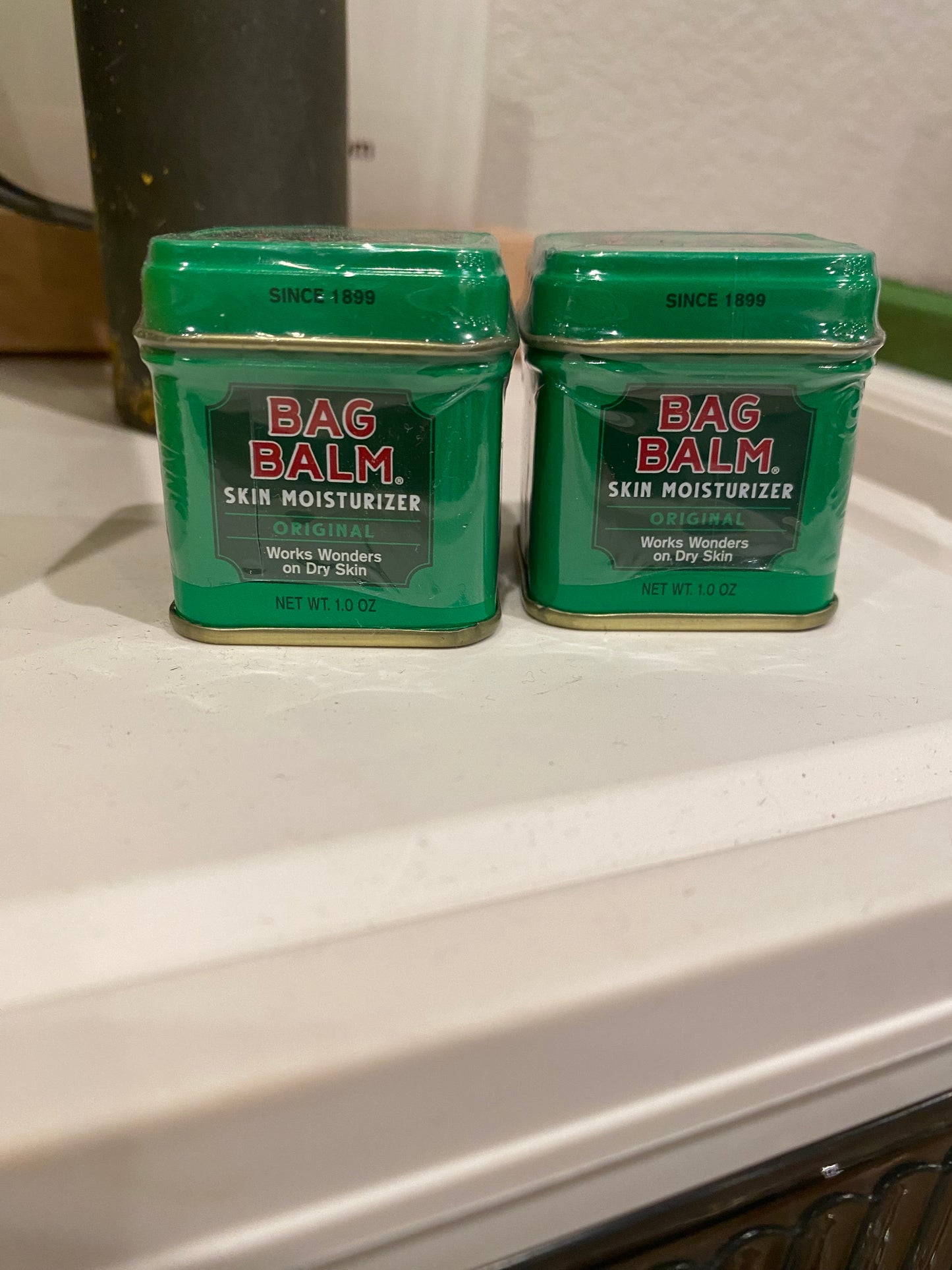 Vermont's Original Bag Balm Hand Salve