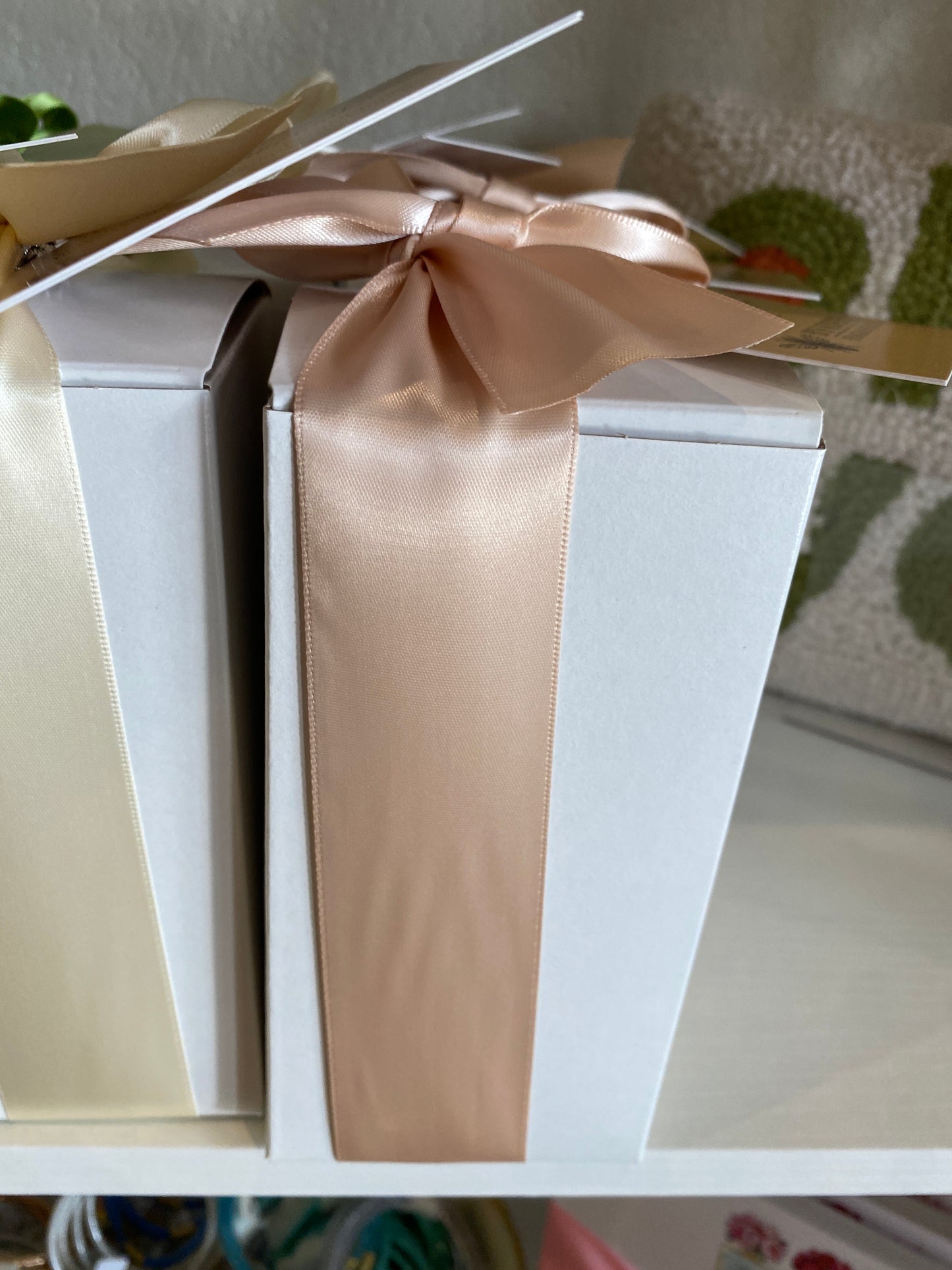 B'S Knees Fragrances Diffusers & Candles