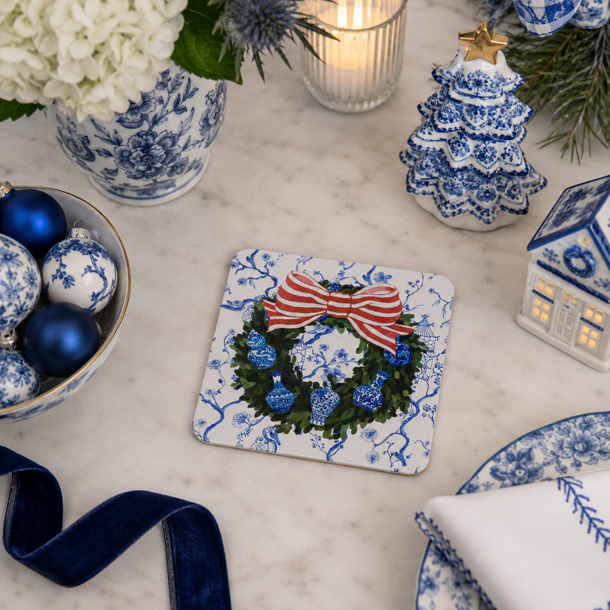 Design Carolinas Chinoiserie Ginger Jar Christmas Wreath Coaster Set