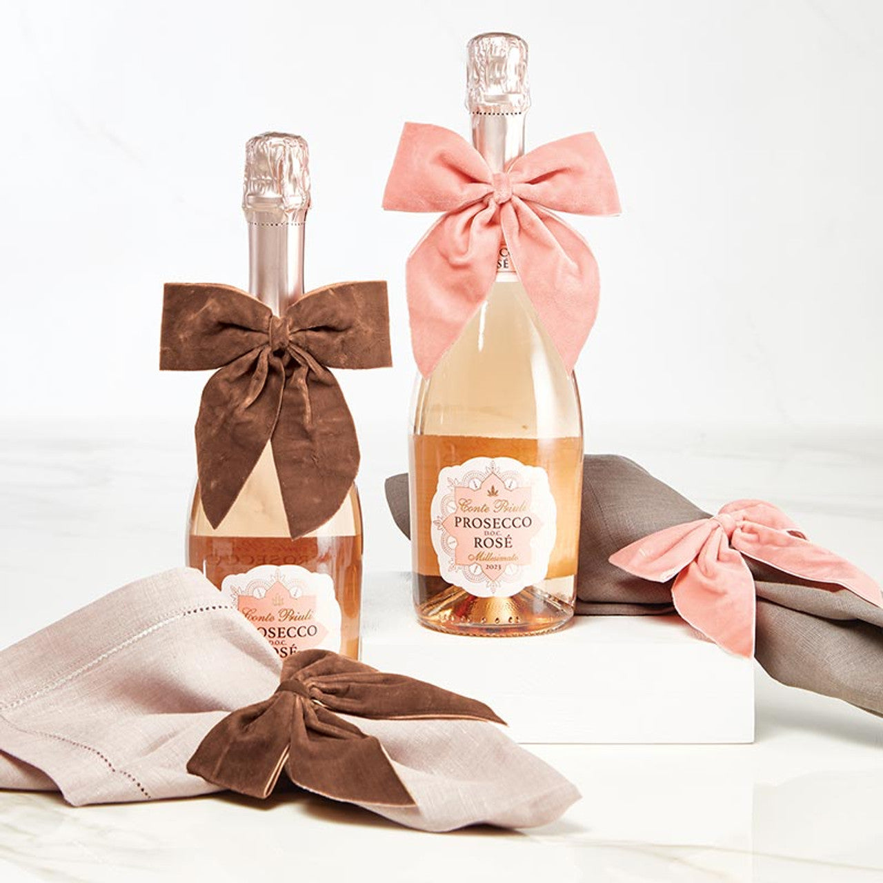 Santa Barbara Velvet Wine Bottle Bow