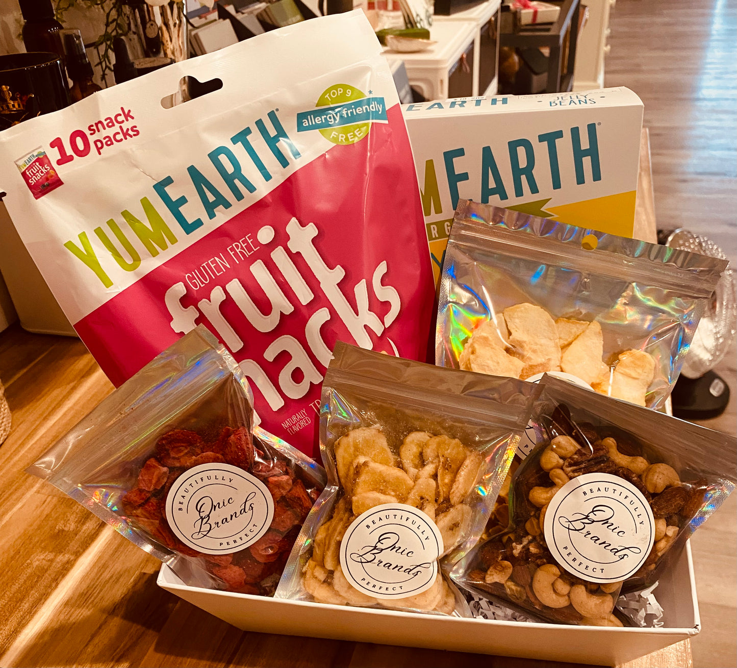 Onic Brands Lights, Camera, Crunch Basket