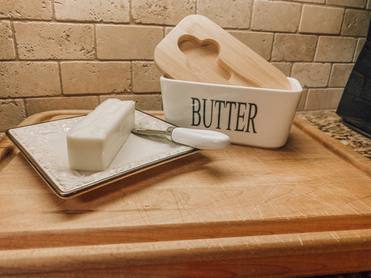 Onic Brands Butter Dish with Matching Knife