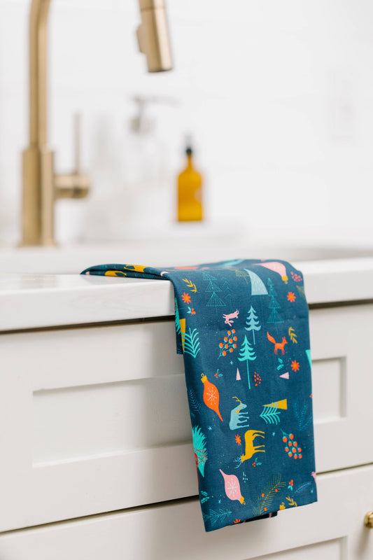 Bee’s Wrap® Holiday Tea Towel 2 Pack, Winter Wonderland, Organic