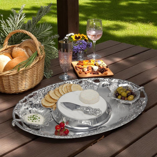 Grape Tray Entertainment Set 5