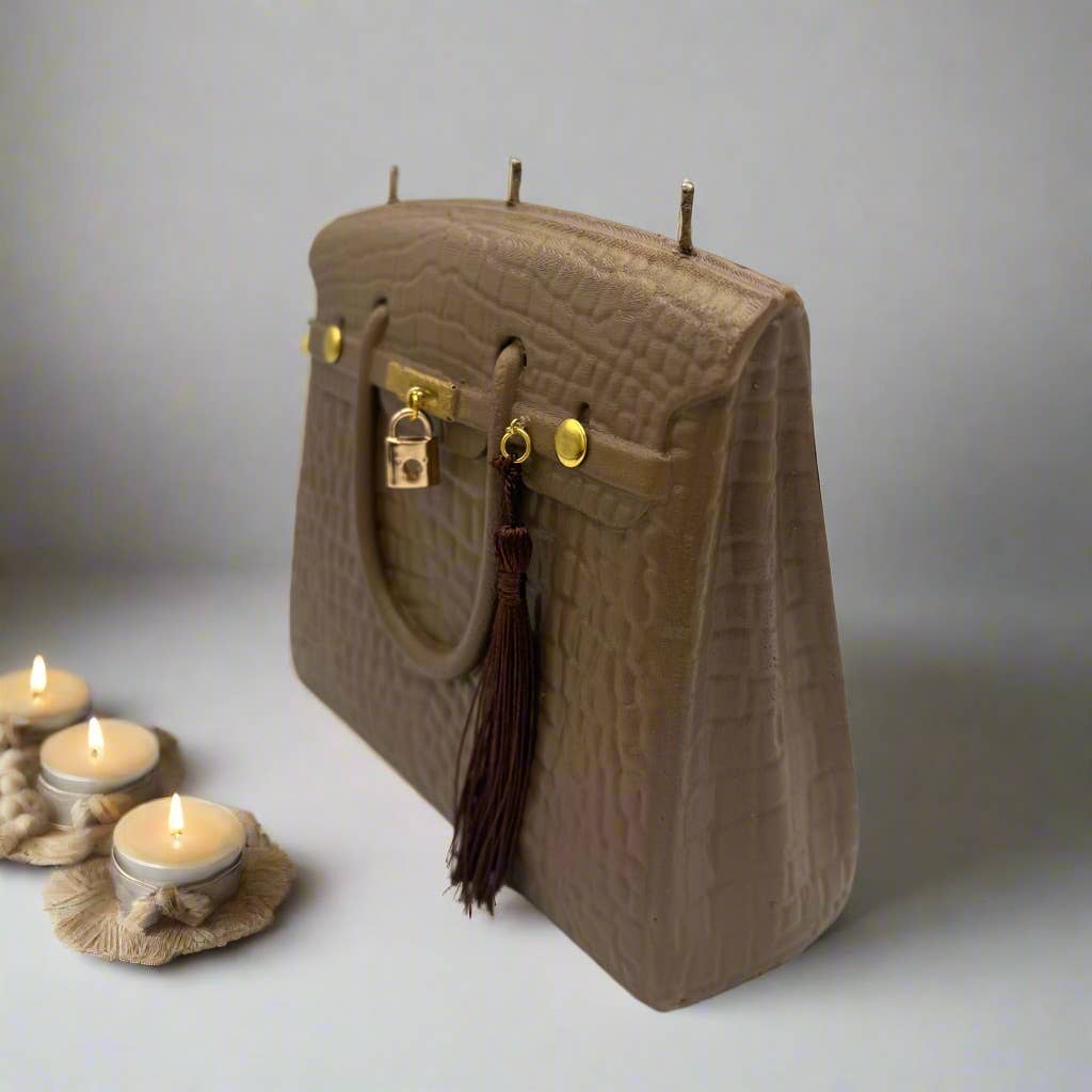 AromaLisa Luxury Candle Purse