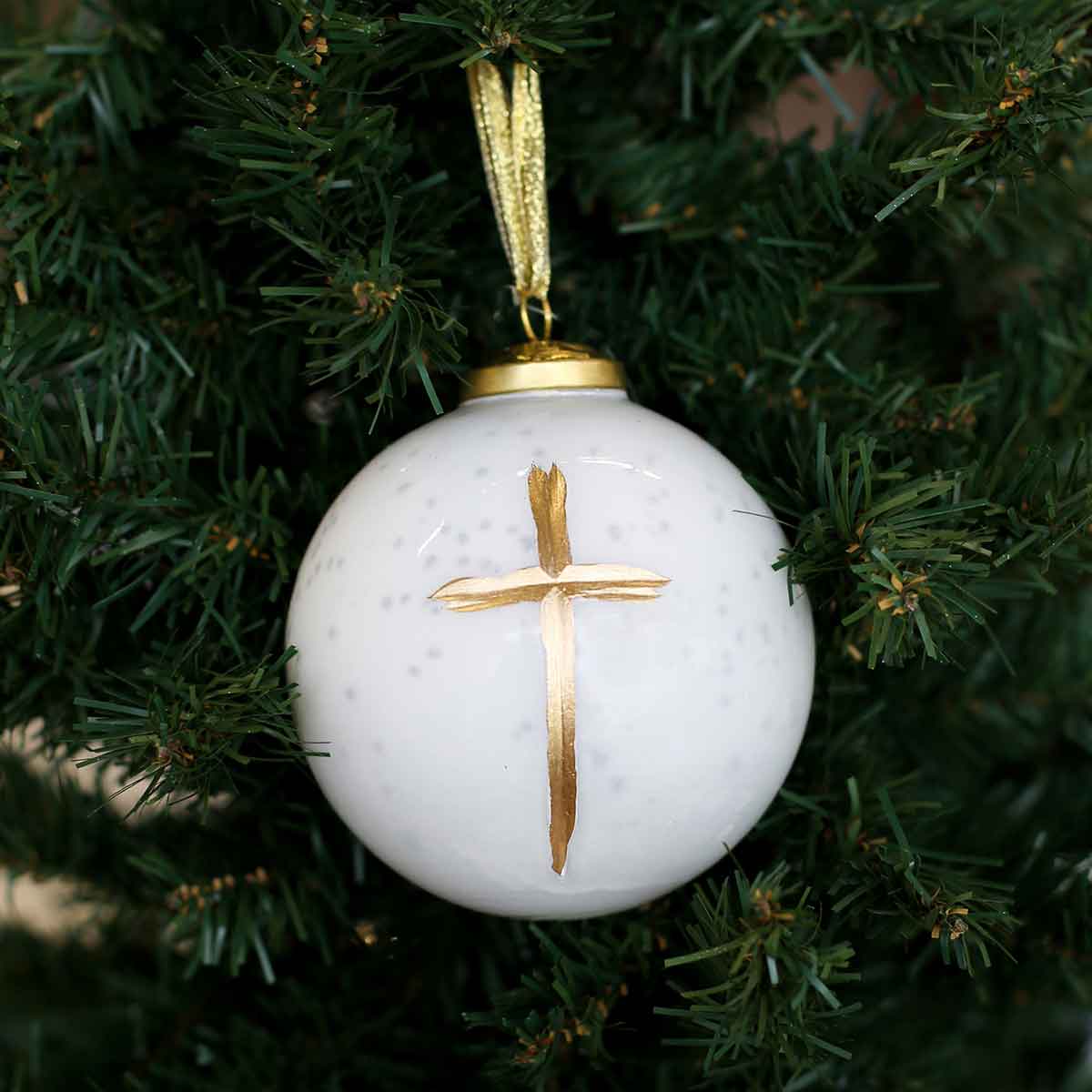 Royal Standard Cruix Glass Ball Ornament-White/Gold 4"
