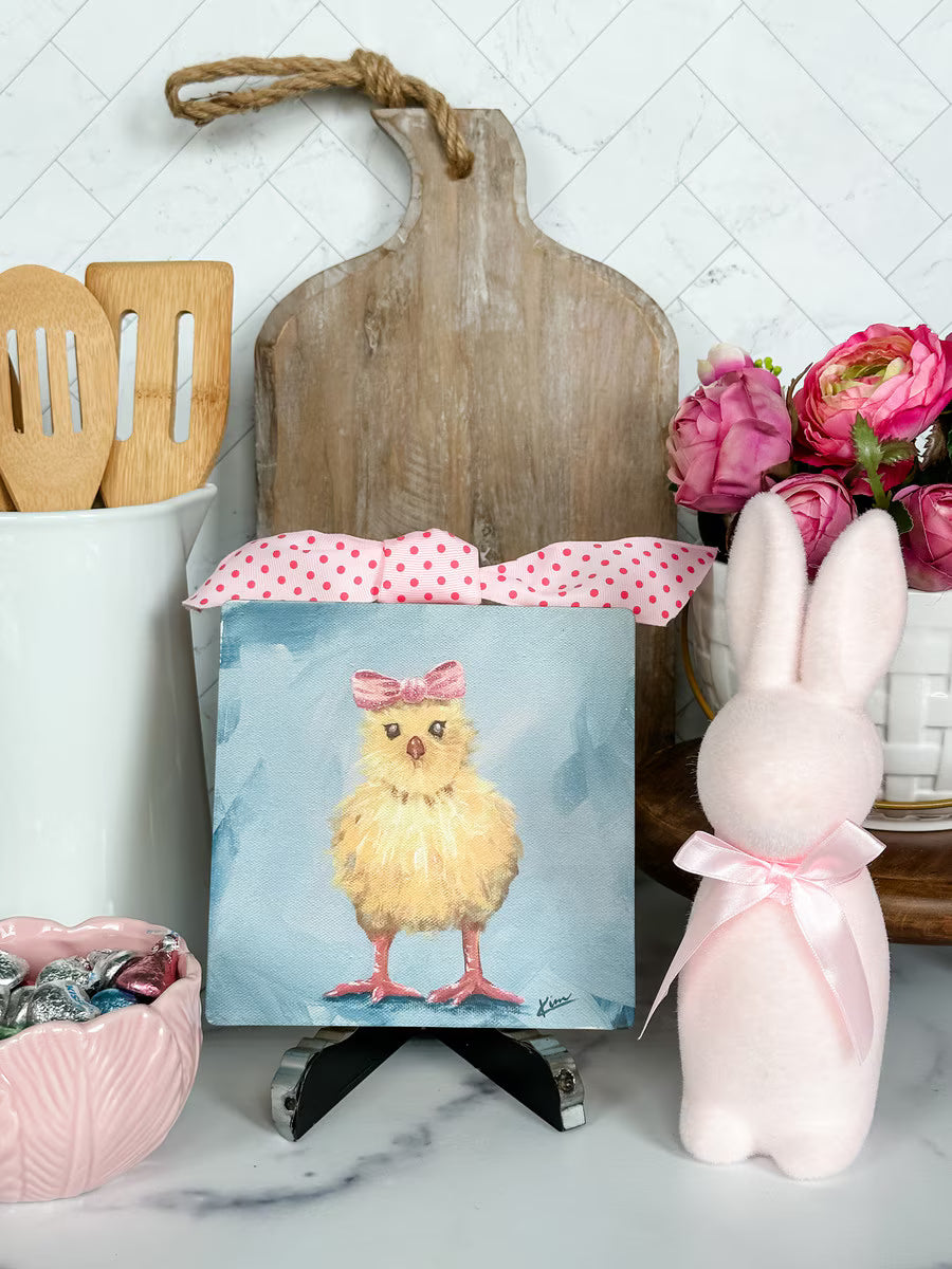 Round Top Mini Pink Bow Chick