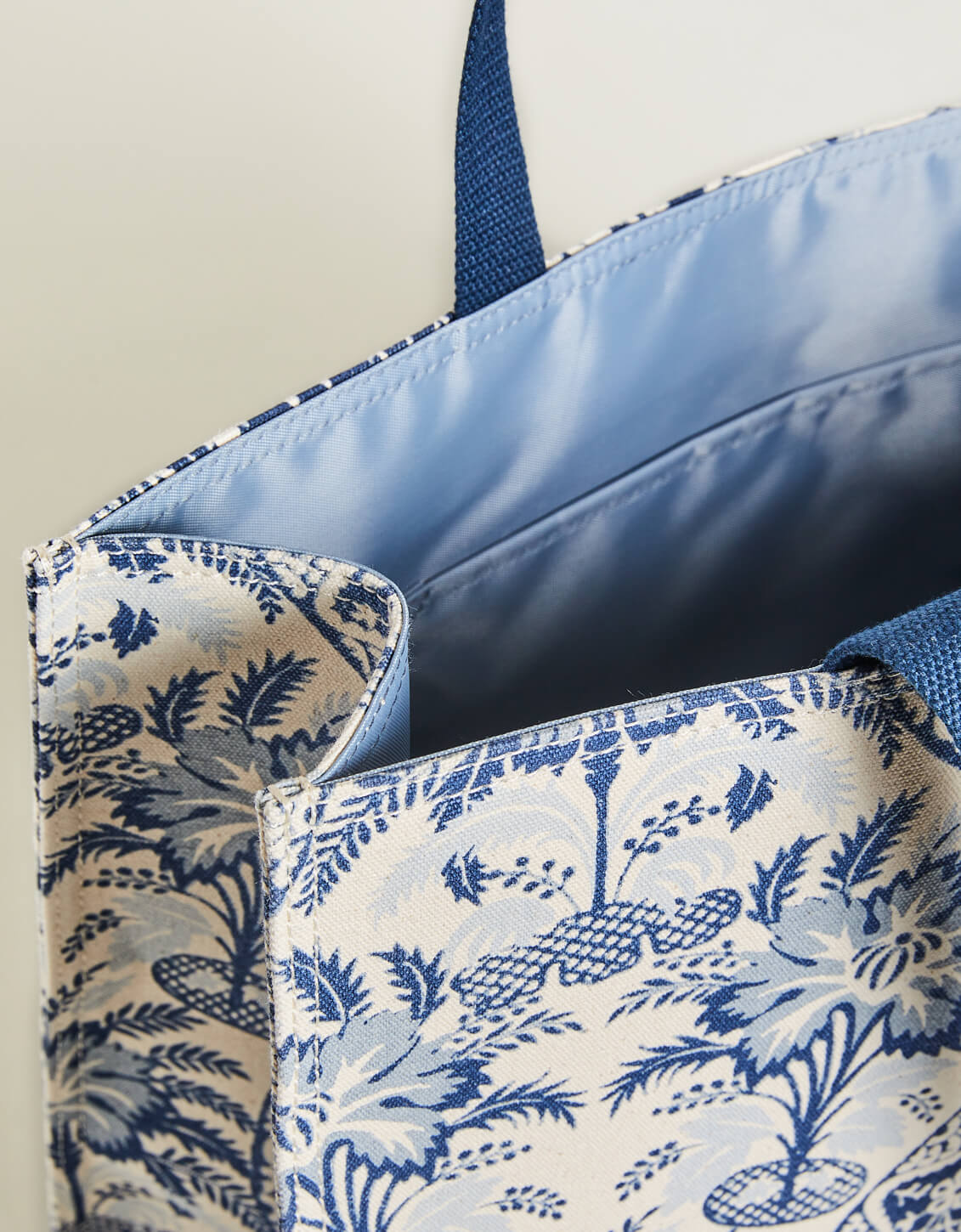 Spartina 449 Market Totes