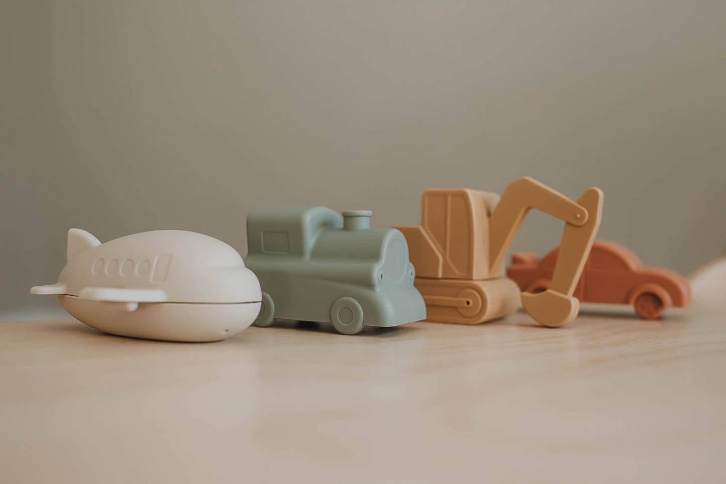 Brooklyn Neutral Vehicle Bath Toy Set