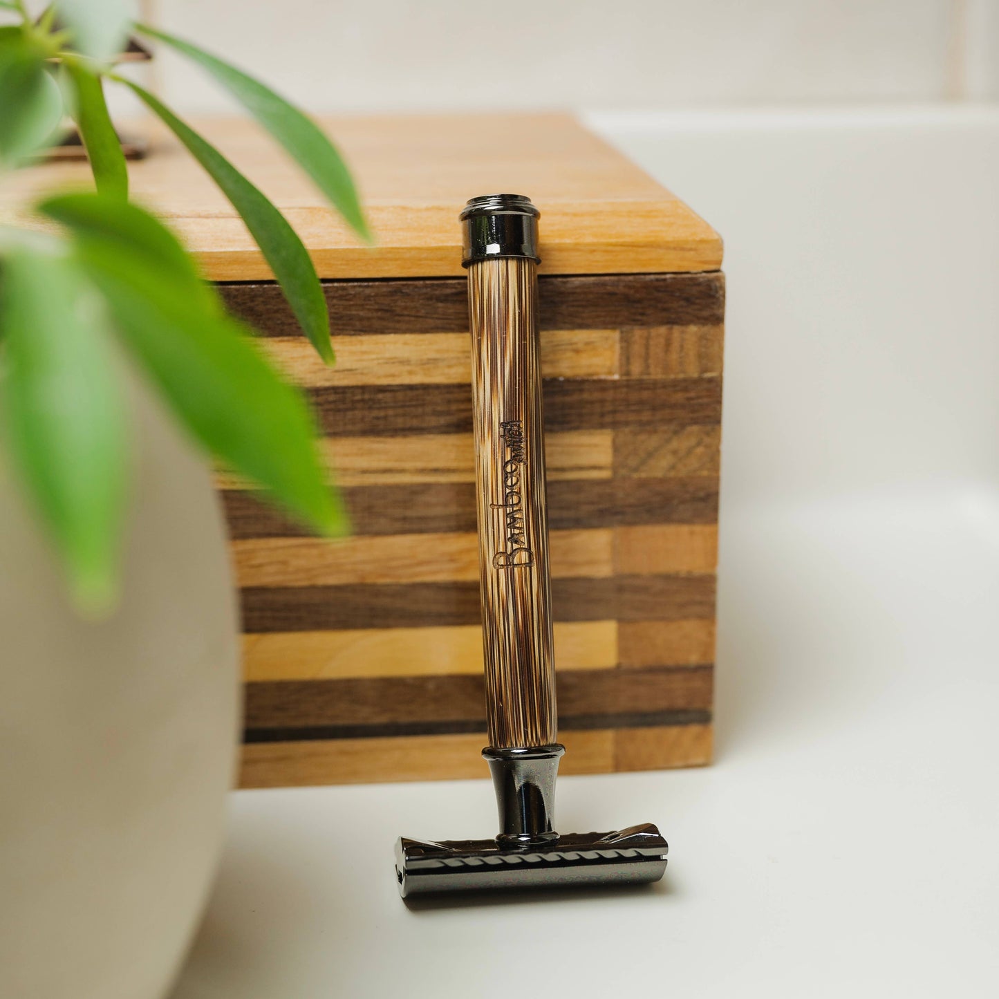 Bamboo Switch Bamboo Stainless Steel Safety Razor