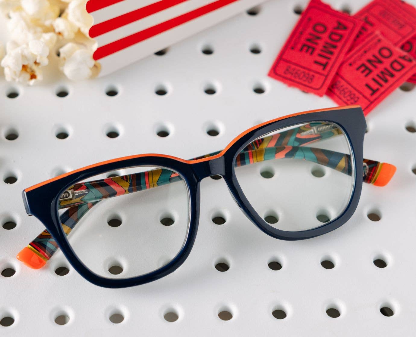 Peepers Trapeze (Blue Light)