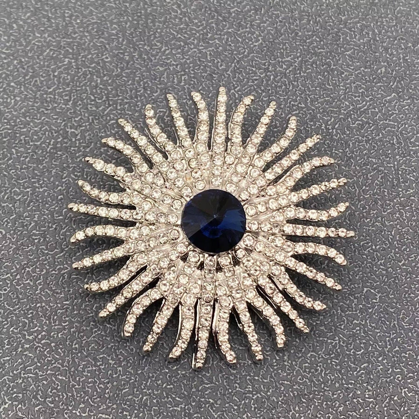Mio Queena Silver-tone Full Rhinestone Brooch