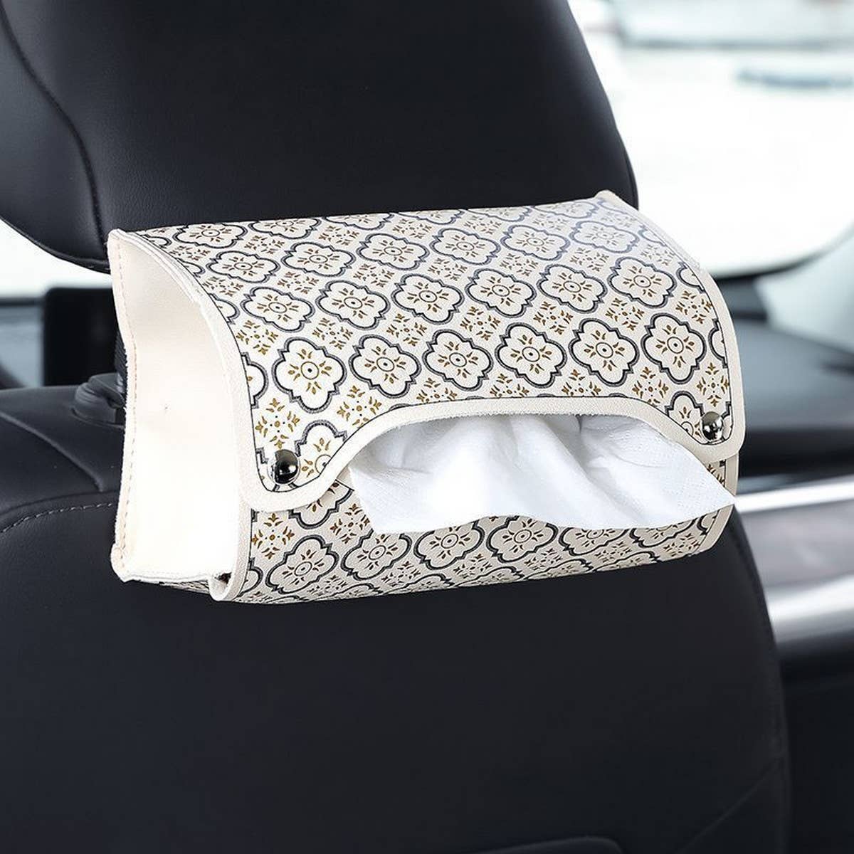 CAR SEATBACK HANGING TISSUE BOX