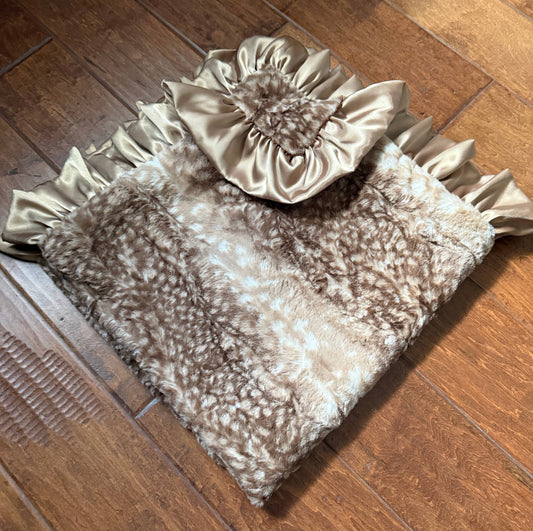 Cuddle Couture Doe Classic Minky Blanket (Car Seat Size)