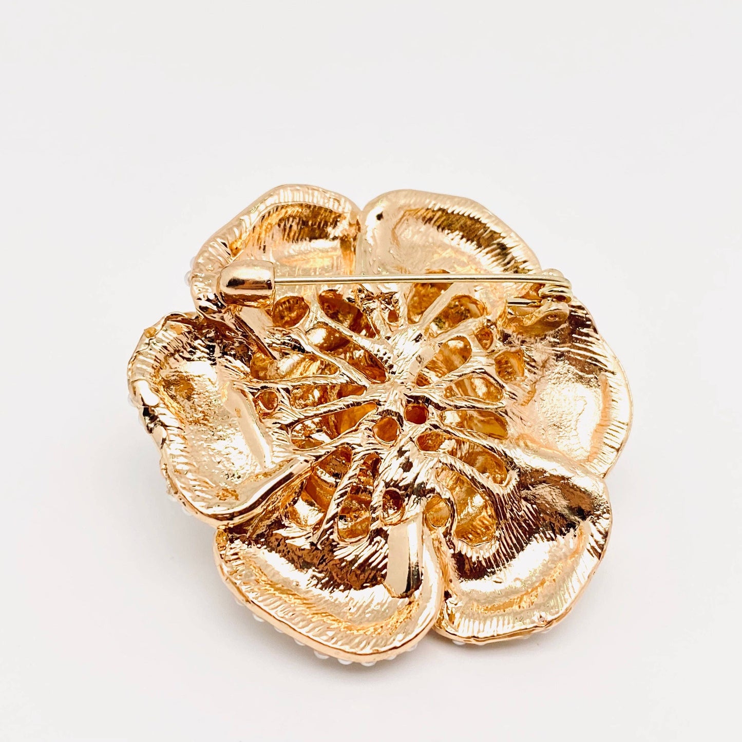 Mio Queena Camellia Pearl and Enamel Brooch