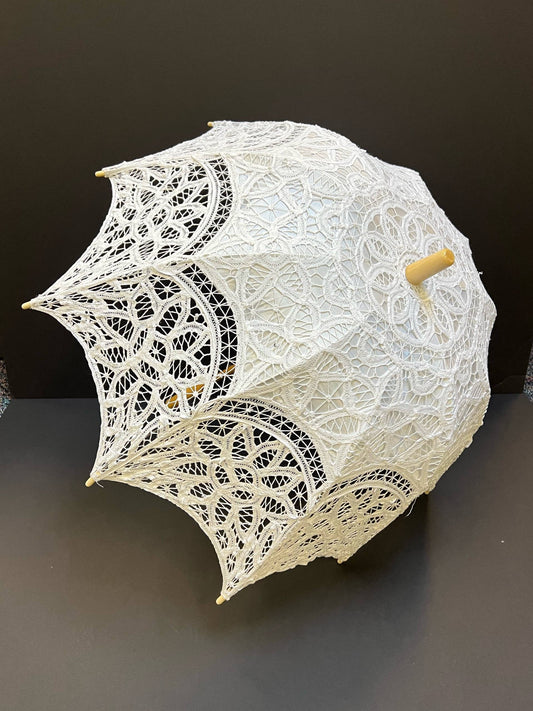 Peaking Handicraft All Battenburg Parasol - White