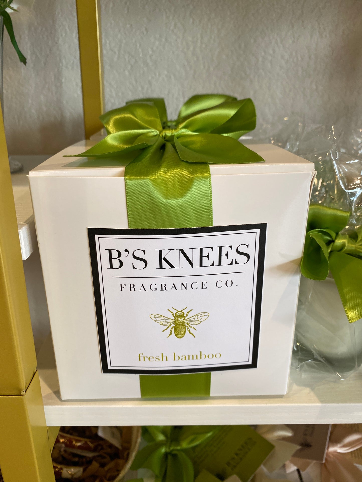 B'S Knees Fragrances Diffusers & Candles