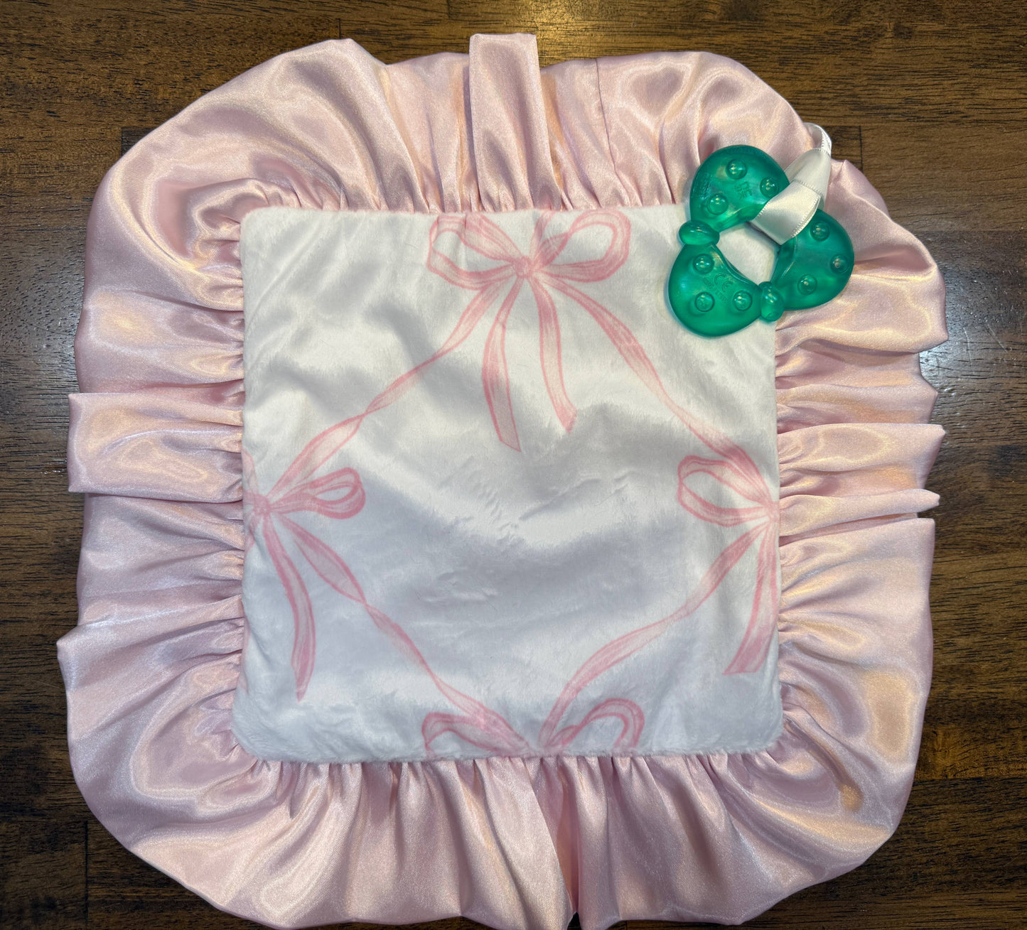 Cuddle Couture Beautifully Bowed Minky Blanket