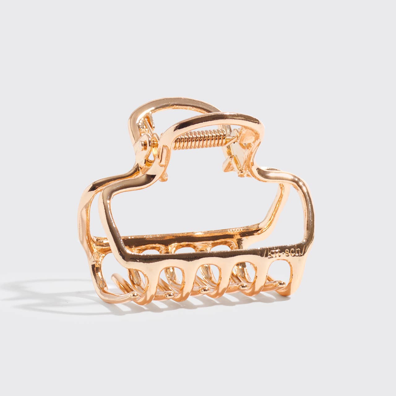 Kitsch Metal Medium Open Shape Puffy Claw Clip - Gold