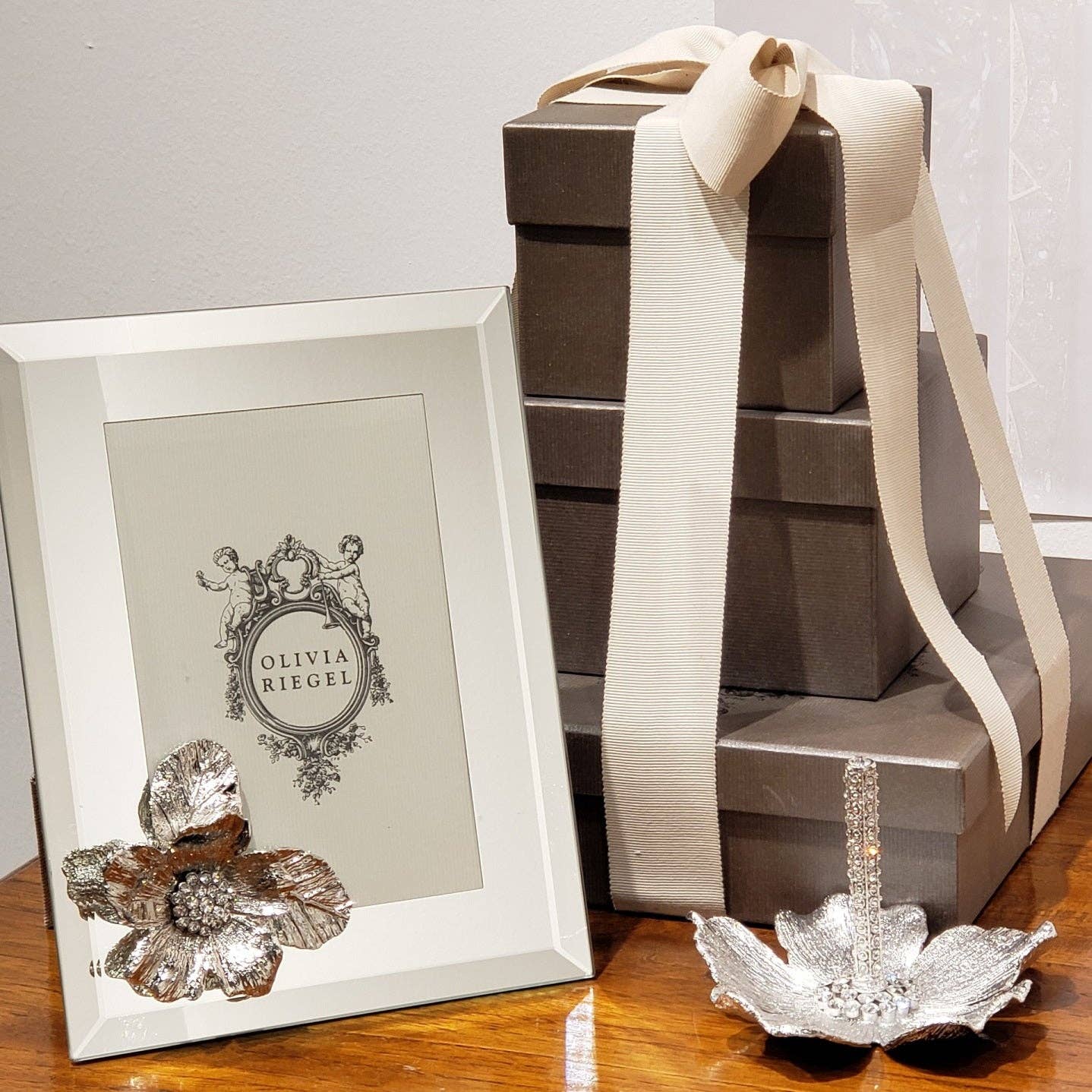 Olivia Riegel Botanica Ring Holder | Jewelry Stand | Jewelry Holder |