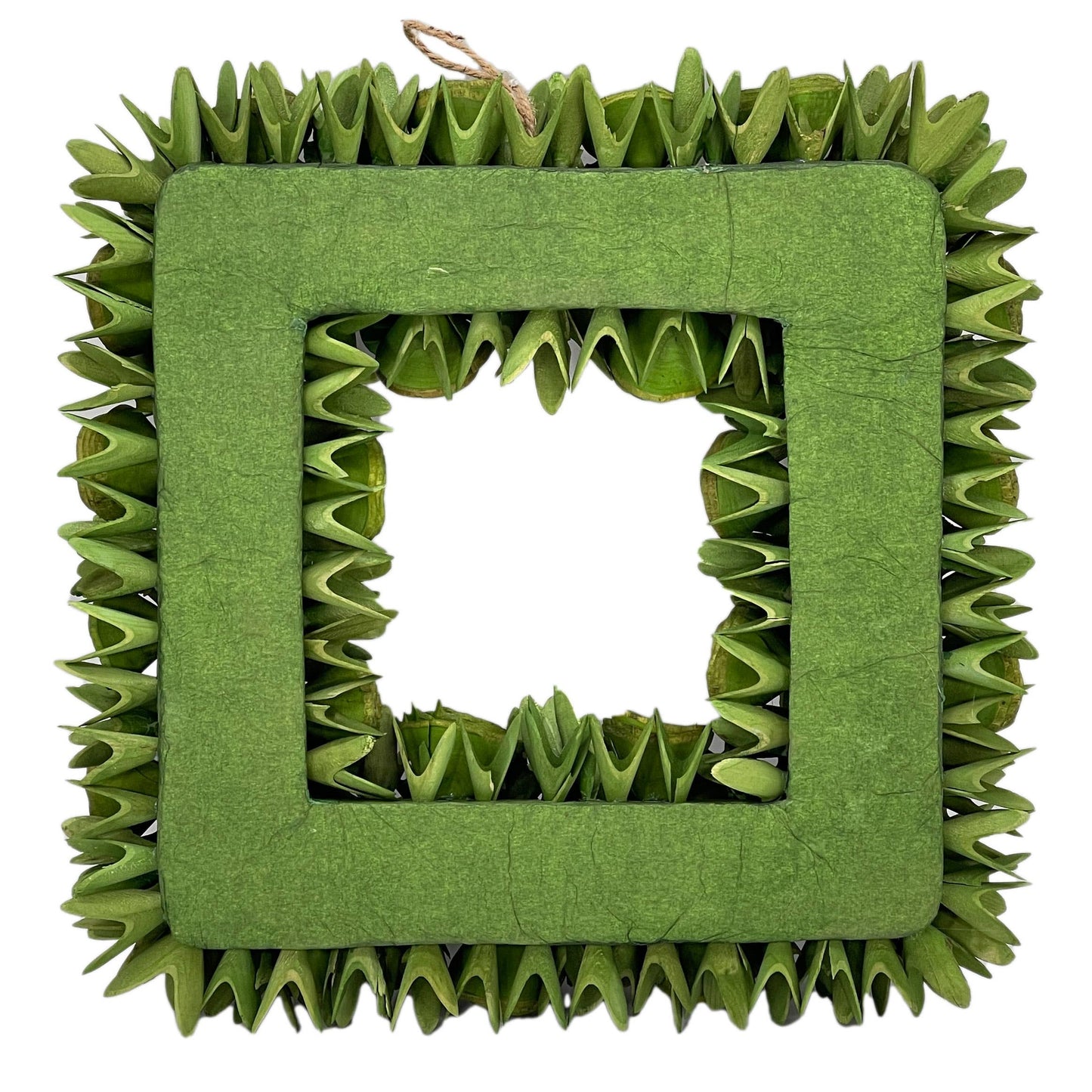 Galt Square Woodchip Wreath 19"