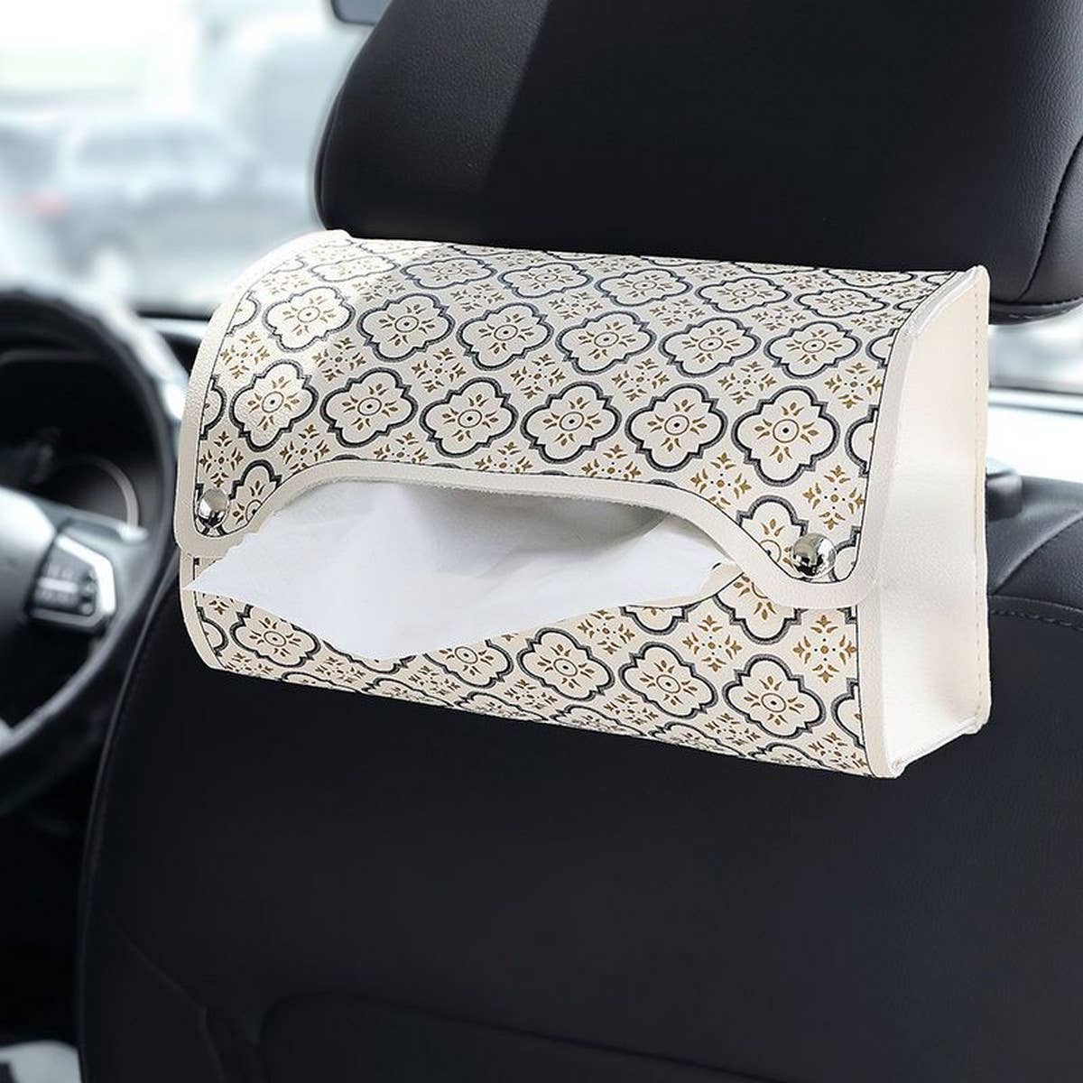 CAR SEATBACK HANGING TISSUE BOX