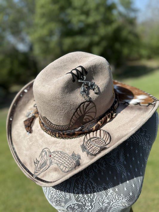Annie’s Touch Premium Wool Cowgirl Hat - Wild Western Rattlesnake and Hide