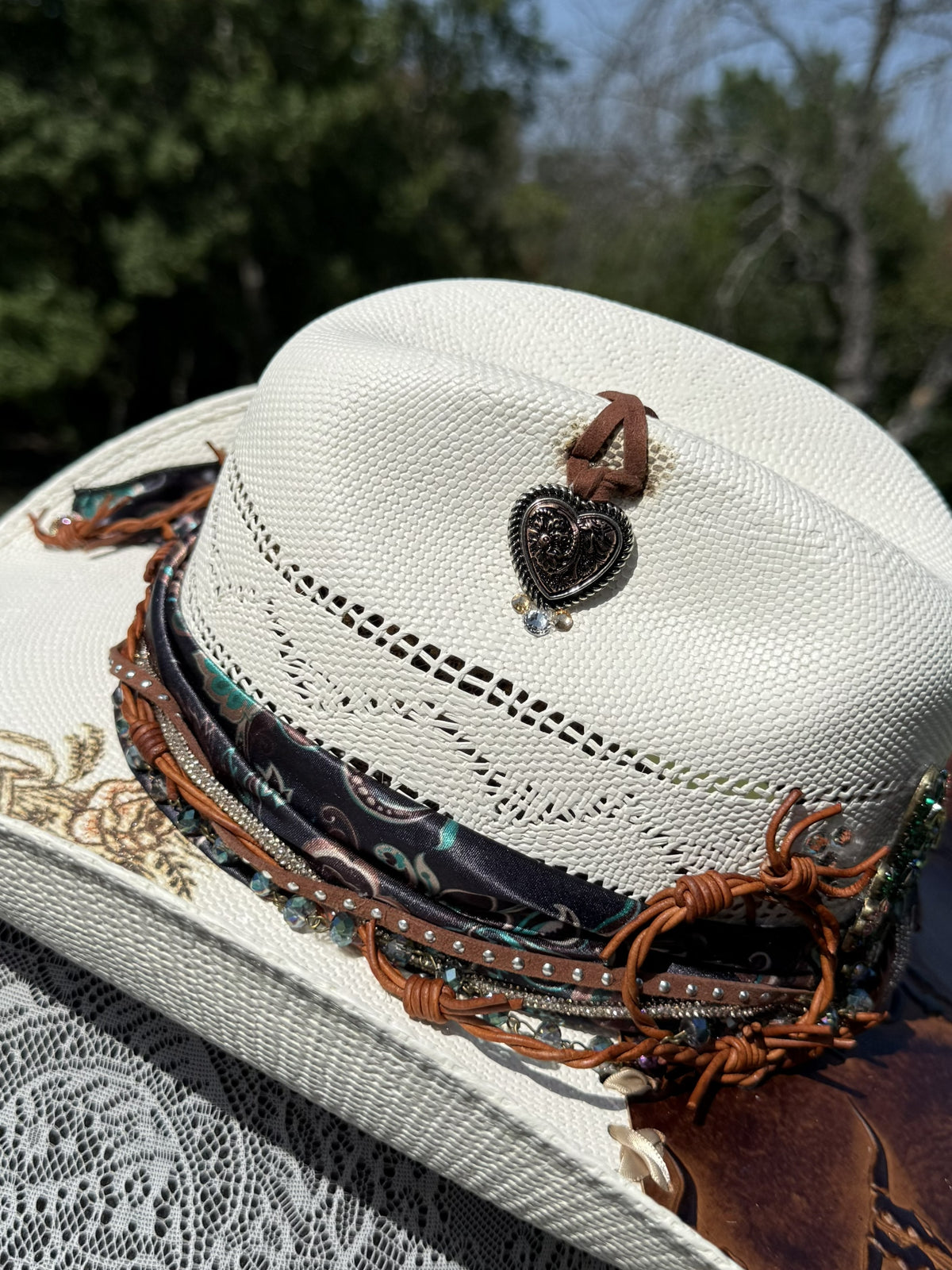Annie’s Touch Straw Cowgirl Hat - The Wild Western
