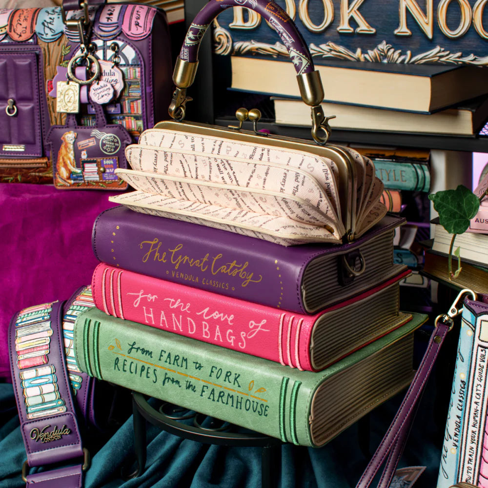 Vendula Traveling Library Bookshop "Turn the Page" Bag
