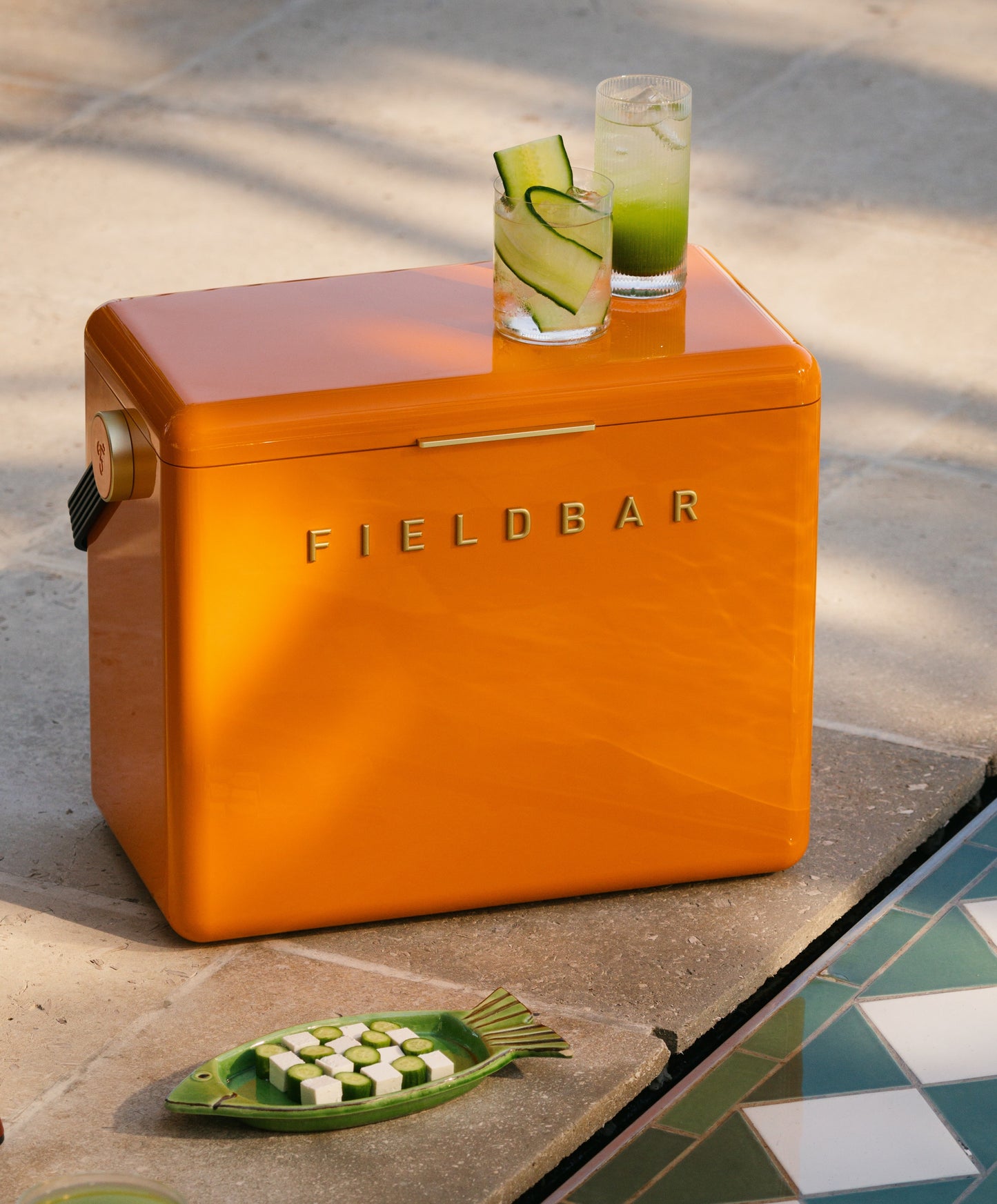 Fieldbar Drinks and Gin Box, Orchard Orange, (10.5qt or 24 liter)