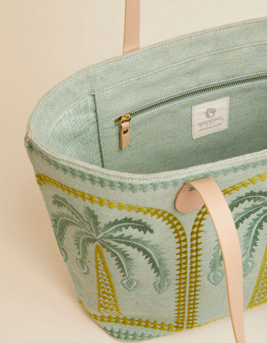 Spartina Fiesta Tote Richmond Hill Sea Foam Palms