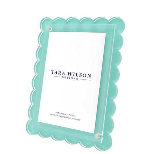 Tara Wilson SCALLOP FRAME - PASTEL TURQUOISE