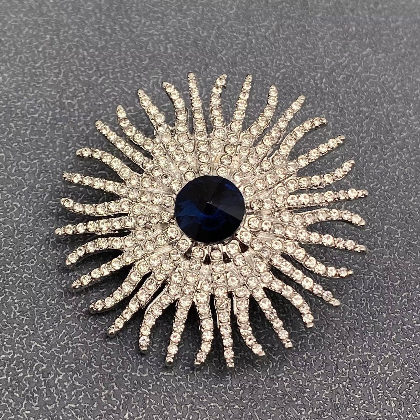 Mio Queena Silver-tone Full Rhinestone Brooch