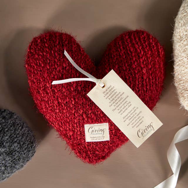 Demdaco Giving Heart - Red