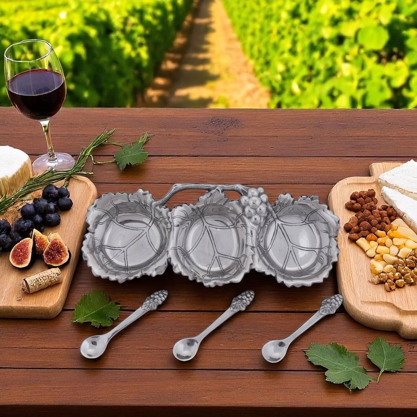 Grape Condiment Server