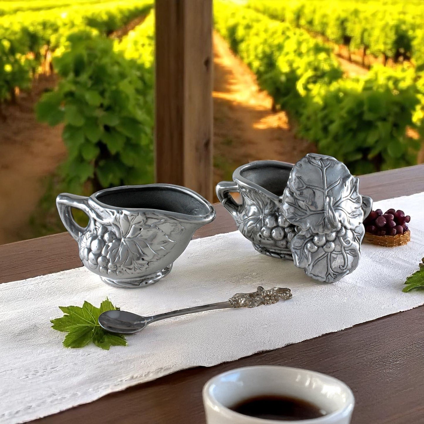 Grape Creamer Set