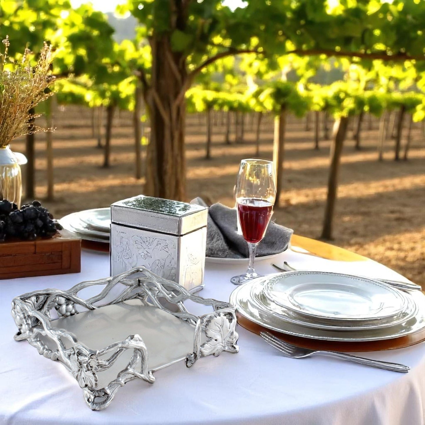 Grape Open Vine Napkin Box