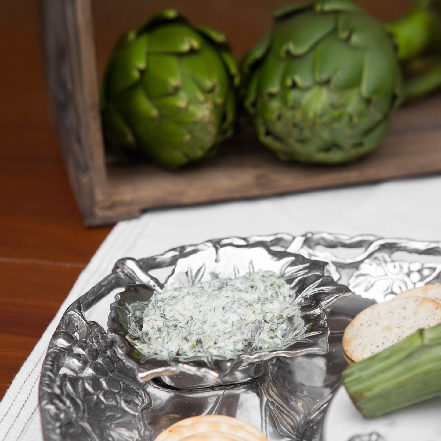 Grape Tray Entertainment Set 5