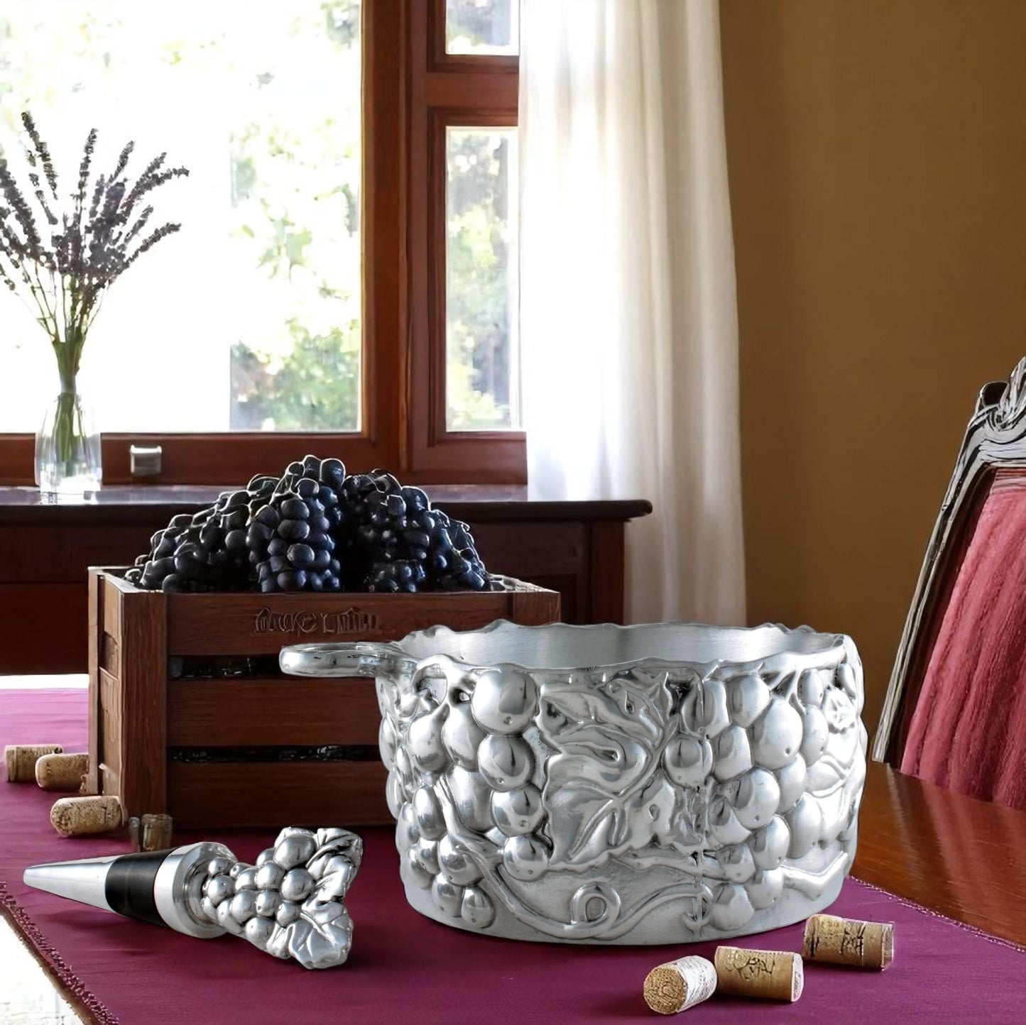 Grape Wine Caddy and Stopper Set