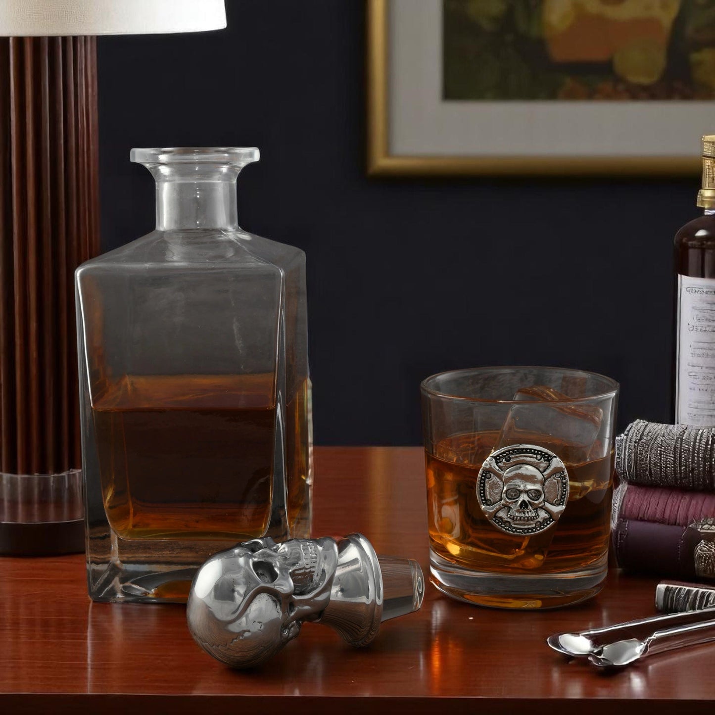 Skull Decanter Set with a set Double old Glasses