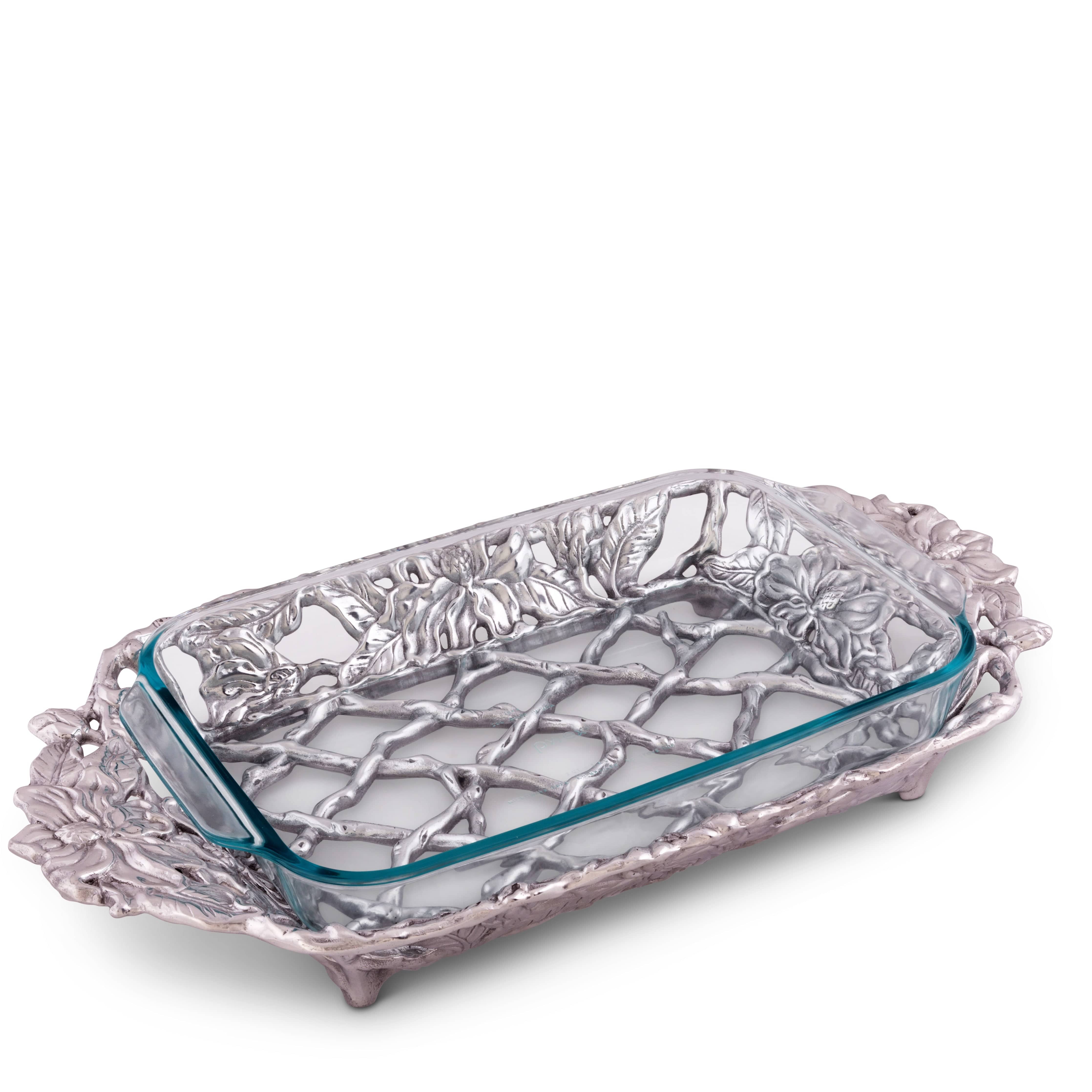 Magnolia Pyrex Holder 3qt – Onic Brands LLC