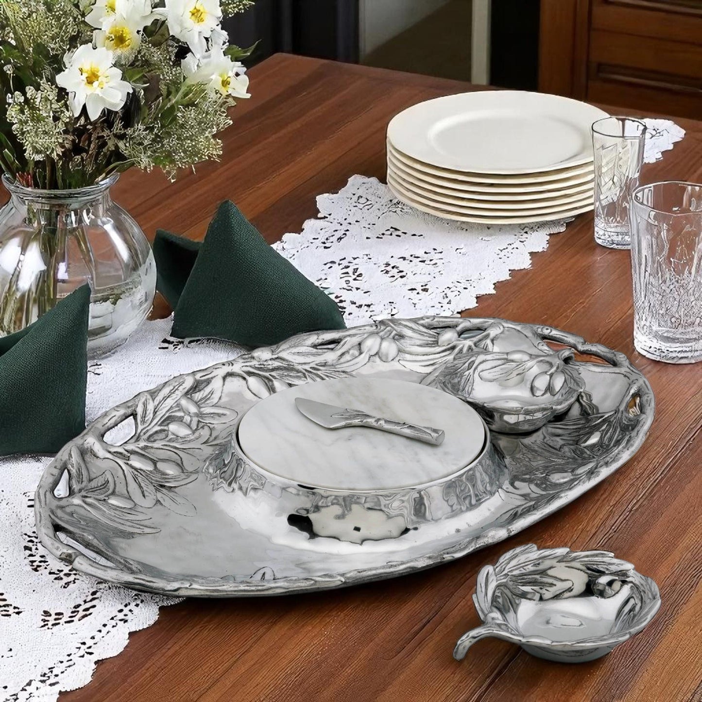 Olive Entertainment Tray
