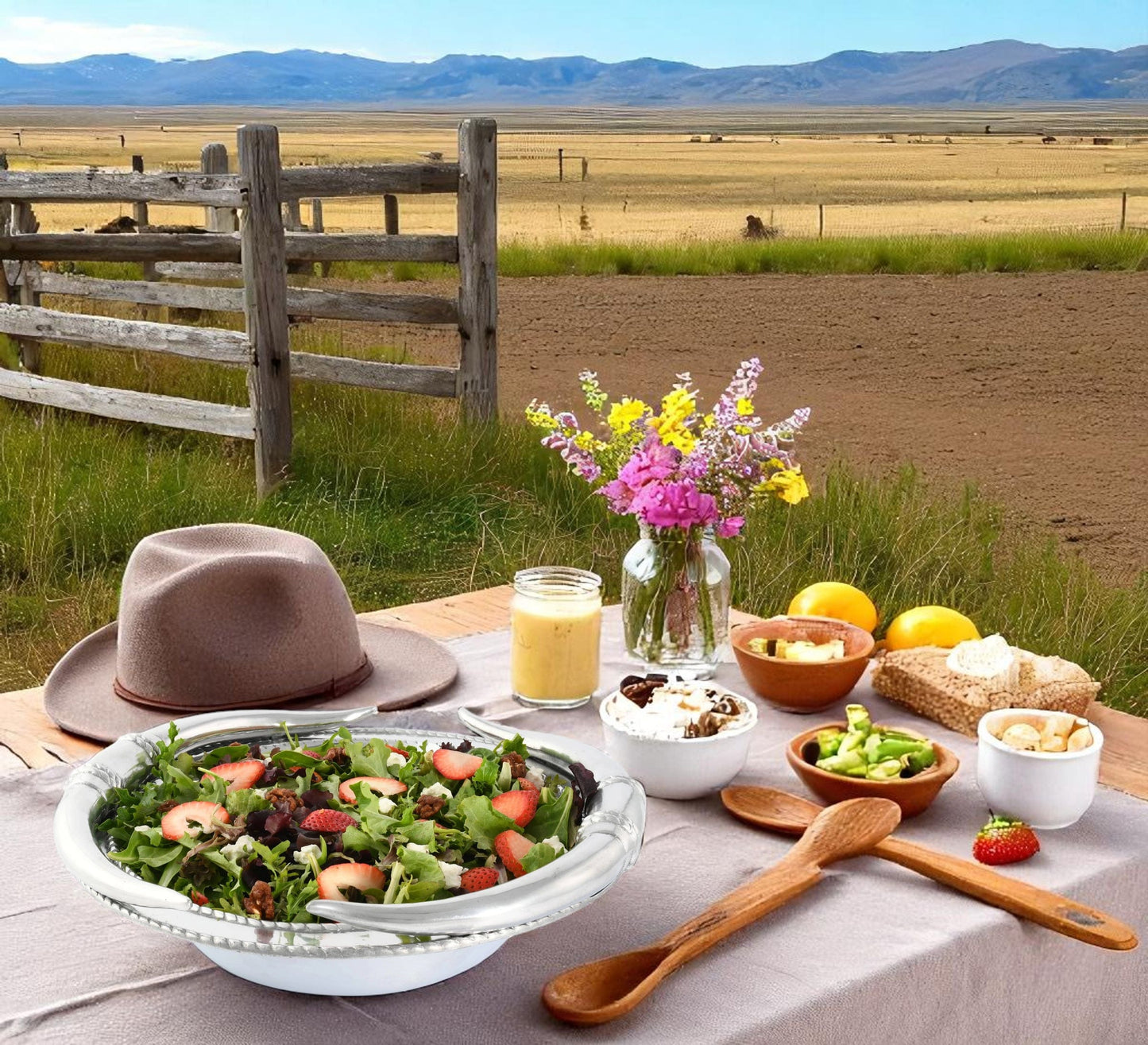 Longhorn Salad Bowl 12