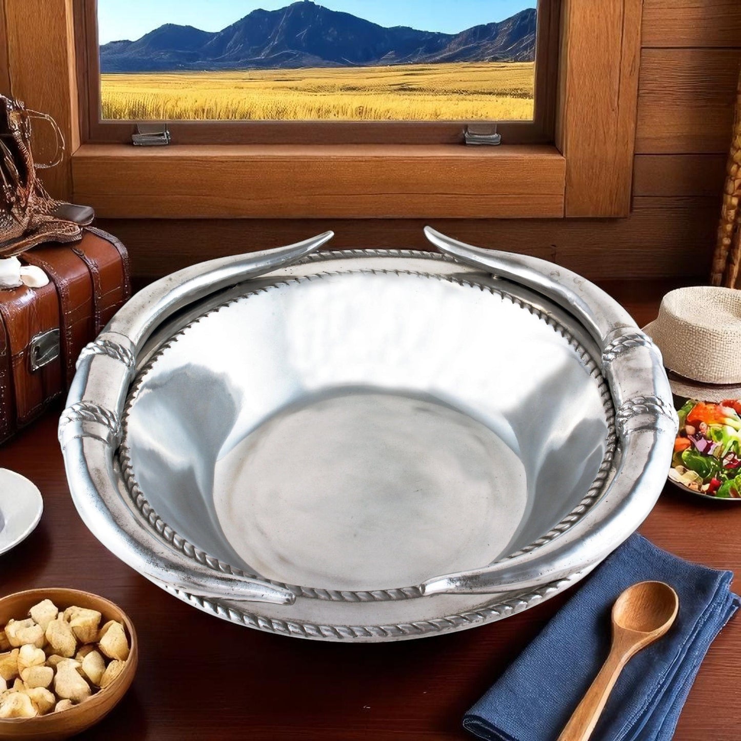 Longhorn Salad Bowl 12