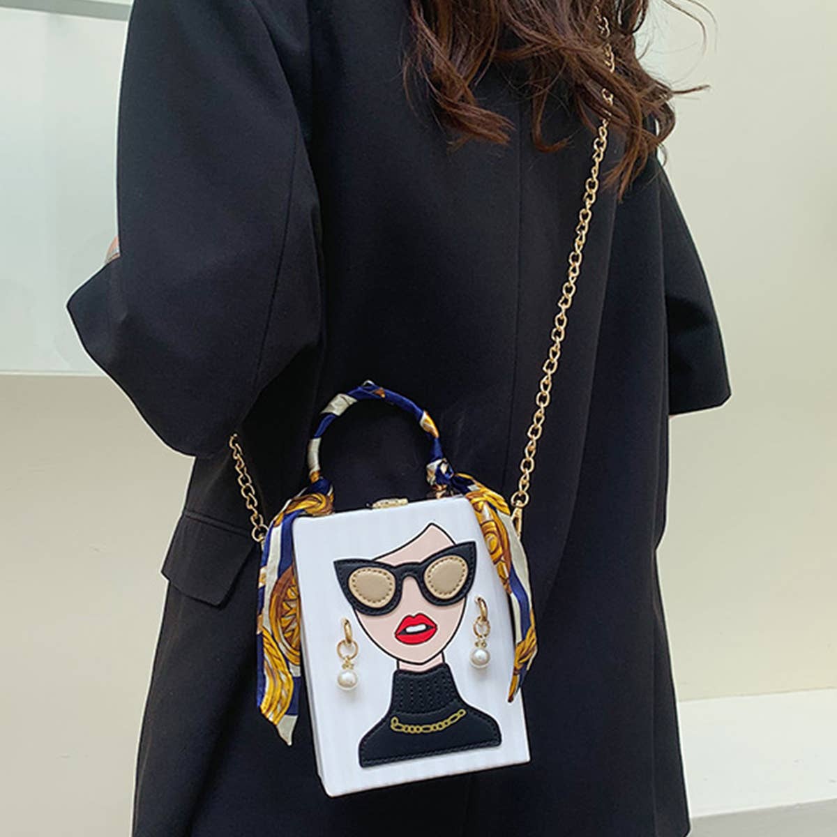 ACCITY RETRO BEAUTY CROSSBODY BAG