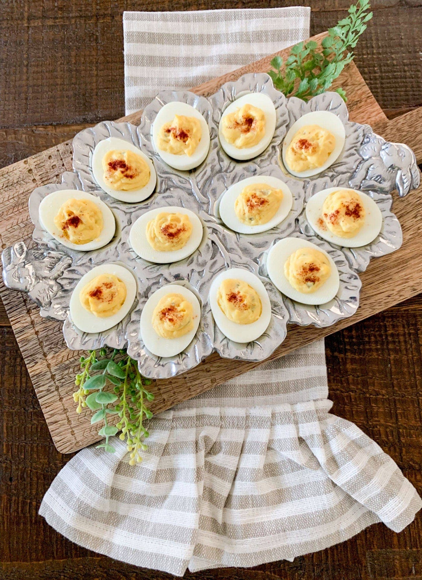 Arthur Court Bunny Deviled Egg Holder