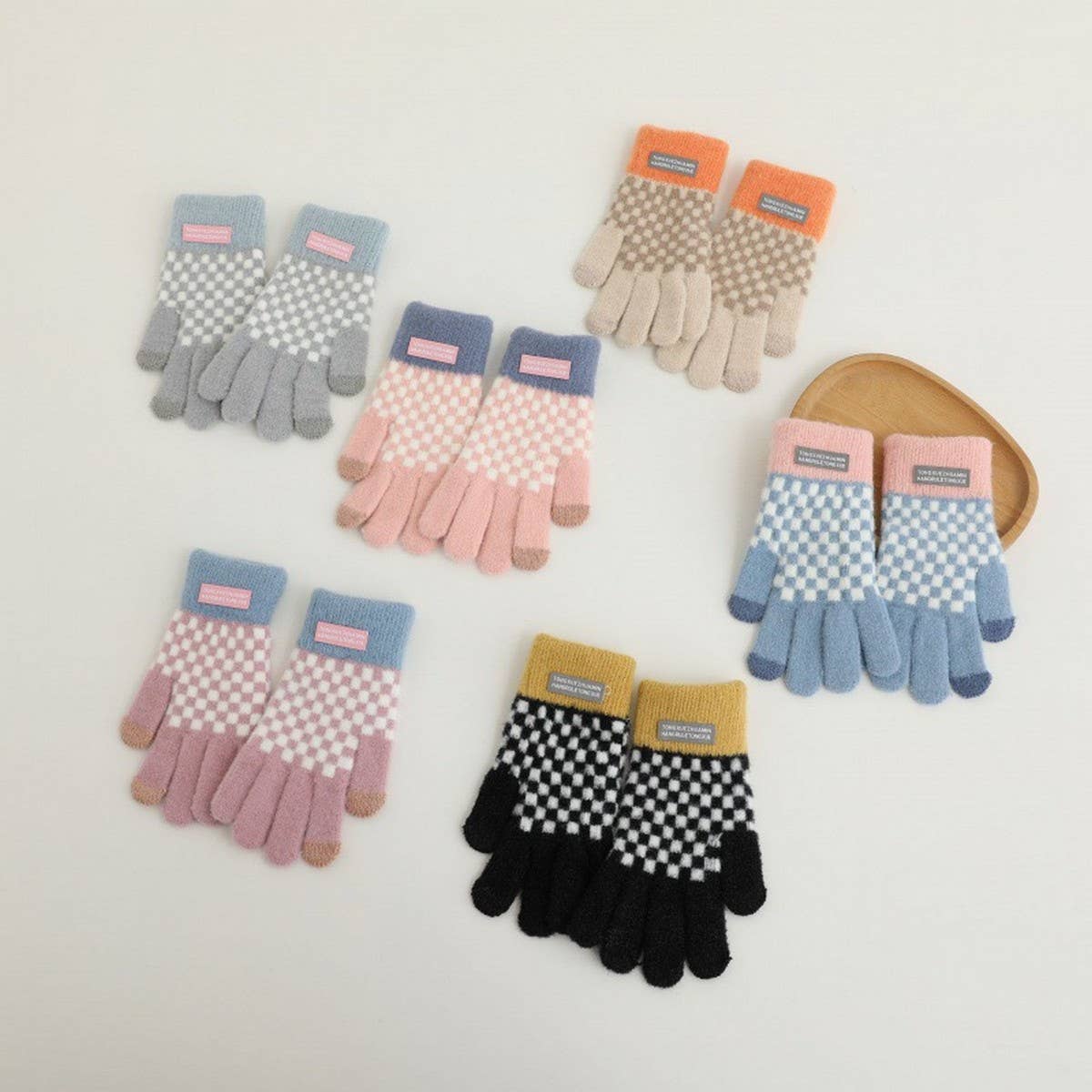 ACCITY Fashion Plaid Gloves – Thick Warm Touchscreen