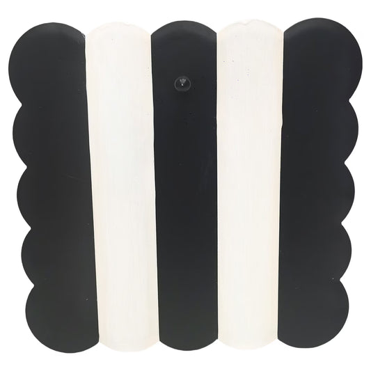 Round Top Black & White Display Board