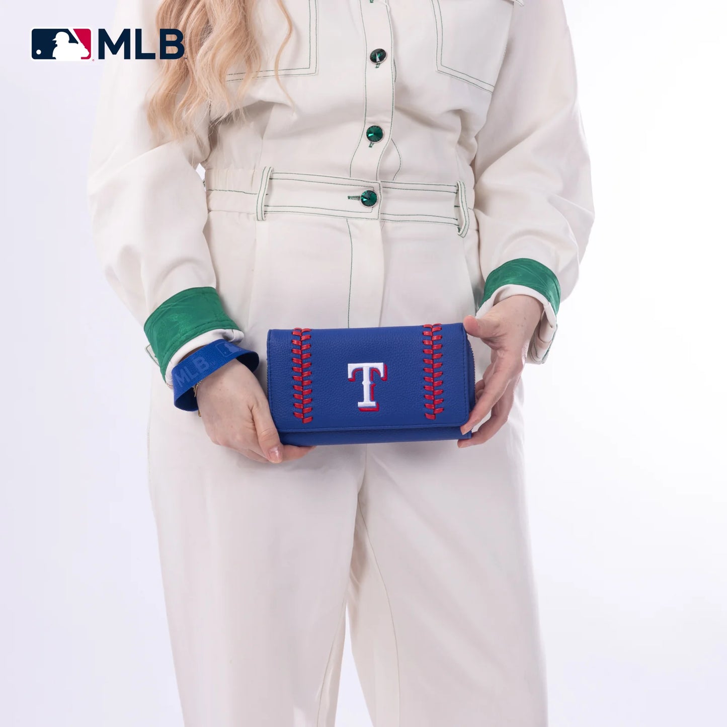 MLB Texas Rangers Wristlet Wallet